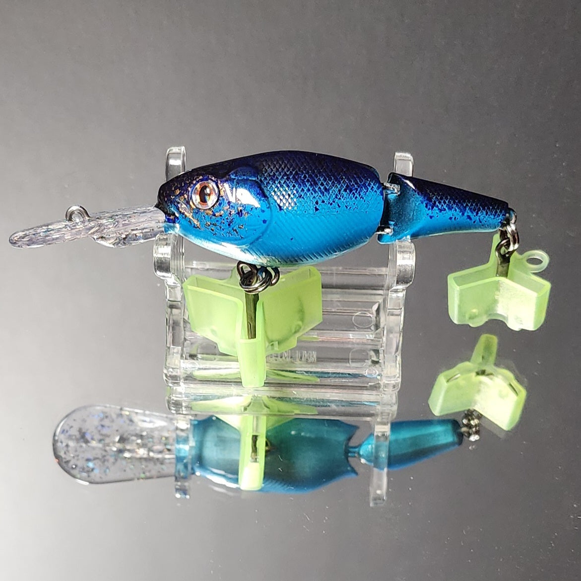 1 joint 2.50 inch crankbait (Bluewater Abyss)