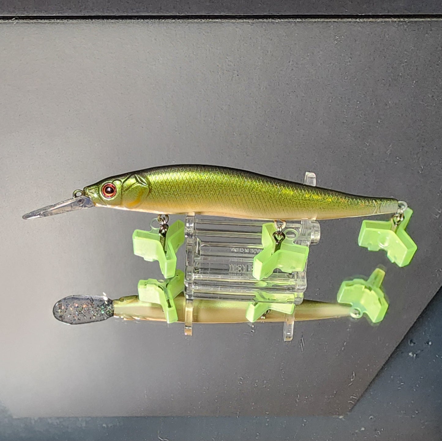 Vision 110 +1 jerkbait Clone (Combat Swamp Scummer)